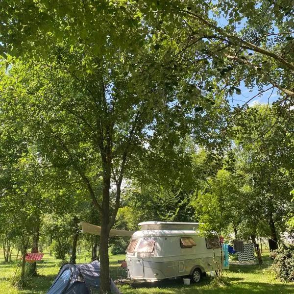 Camping Biologico La Buona Terra, khách sạn ở Saccolongo