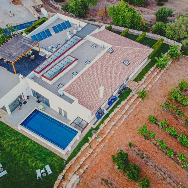 Mercedes Country House, hotel v destinaci Faro