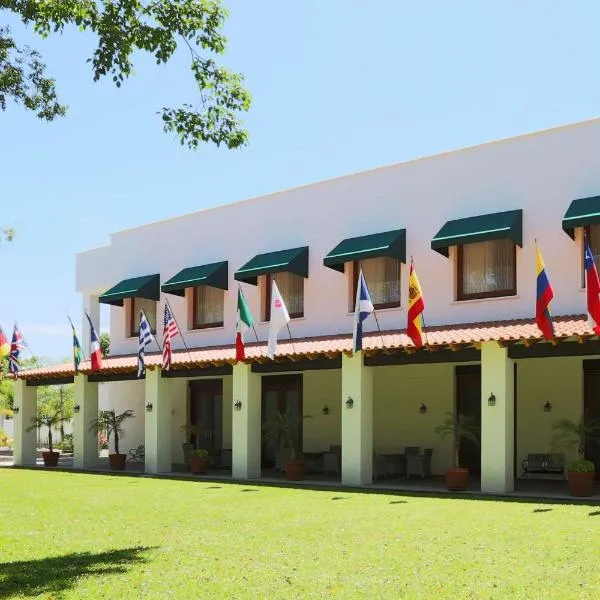 Radisson Hotel Cuernavaca、クエルナバカのホテル