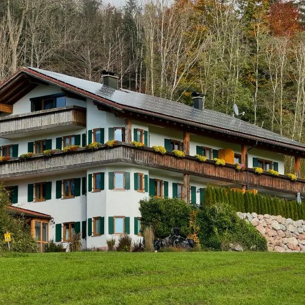 Martin´s Alm, hotel in Friesenried