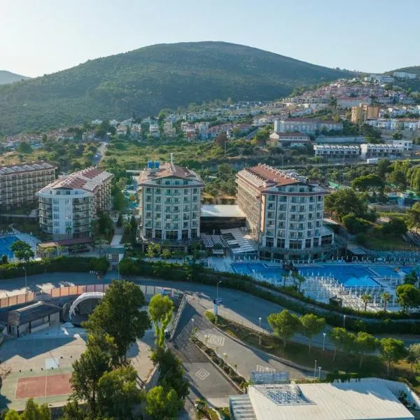 Ramada Resort Kusadasi & Golf, hotel v destinaci Kusadası