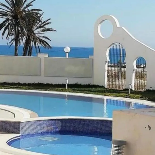 Hegla diamant naima, hotel v destinaci Harqalah