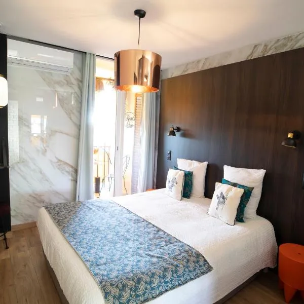 Rosie's Club, hotel v Ajacciu