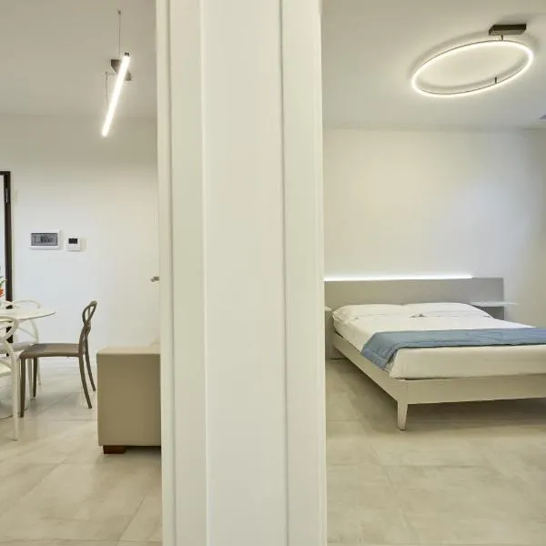 Via Ai Portici Suite, hotel v destinácii Caselle Torinese