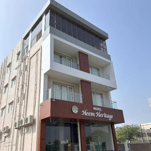Hotel Neem Heritage, hotel v destinaci Širdi