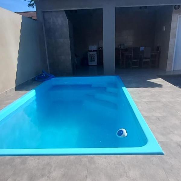 Casa com piscina A 250 METROS DA PRAIA de Canto Grande BOMBINHAS