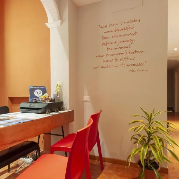B&B Cento Passi Dalle Mura – hotel w Lukce