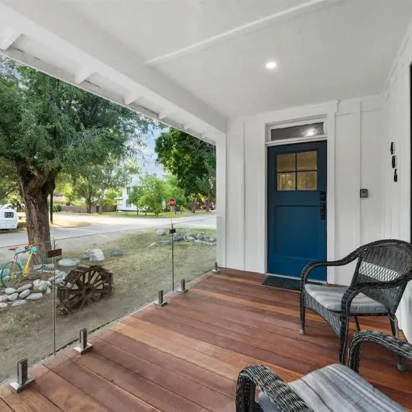 5 Bedroom - Located in Old Town Eagle, hotel en Eagle