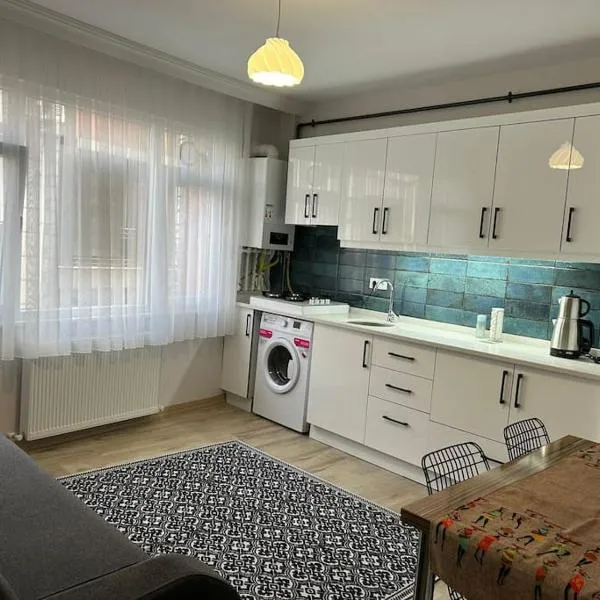 Üsküdar - Venüs home - Sakin Konaklama, hotel in Istanbul