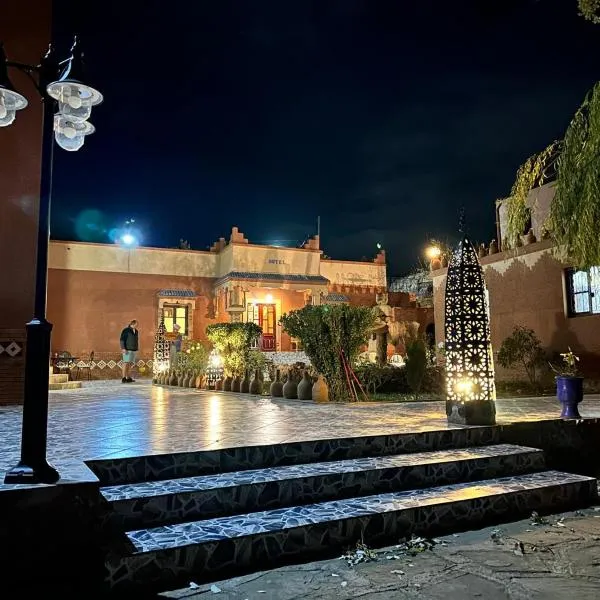 Berbère de la Montagne HoteL, hôtel à Imdiazene