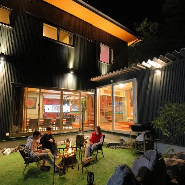あかがね荘別邸, hotel v destinaci Sumino