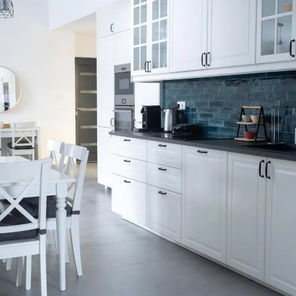 CDP Apartman 1, hotel v Alsóörsi