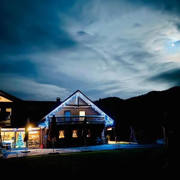 Koliba Pod Skalami, hotel in Súľov-Hradná