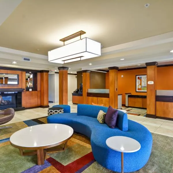 Fairfield Inn & Suites Tampa Fairgrounds/Casino, hotel di Tampa