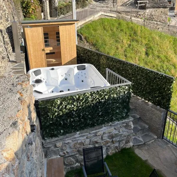 Chalet Letizia Mountain and Wellness Center - Your Mountain Holiday, hótel í Premana