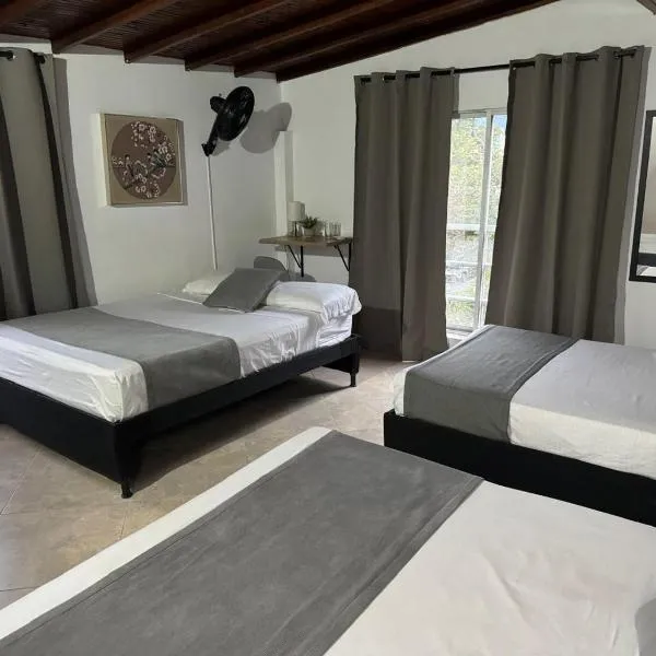 Gemas San Joaquin 1, hotel in Medellín