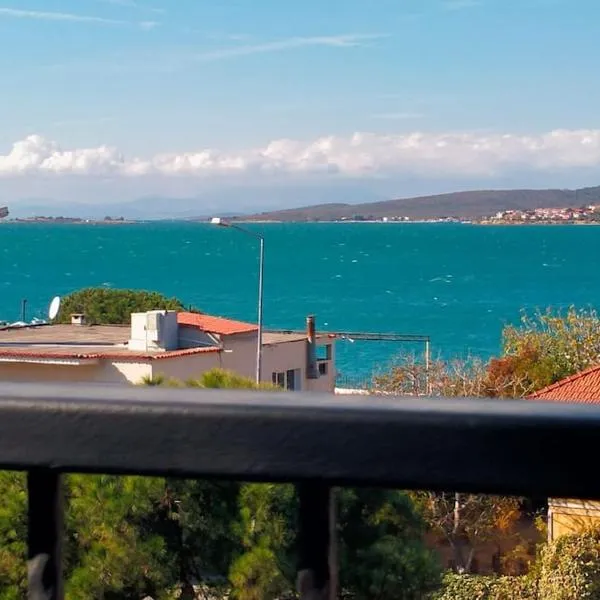 aj konukevi müstakil ev dört odalı, hotel a Ayvalık