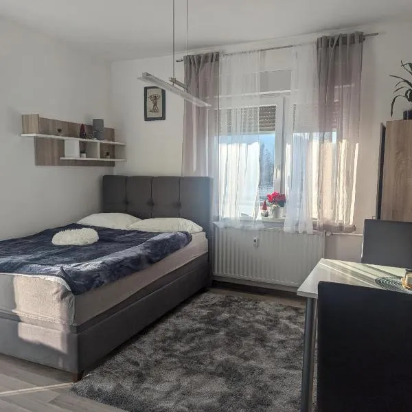 Studio apartman DINO z balkonom, hotell sihtkohas Rogatec