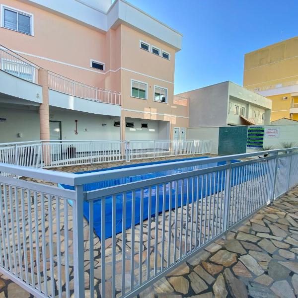 Apartamento com piscina Bombas