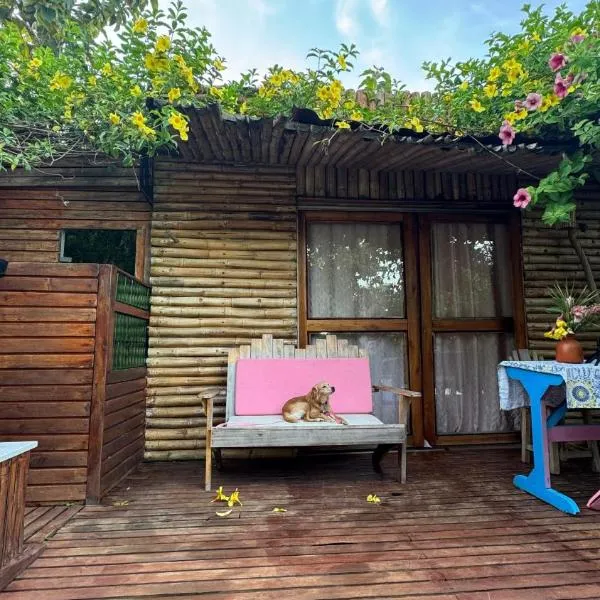 코베냐스에 위치한 호텔 Laguna Rosa Glamping