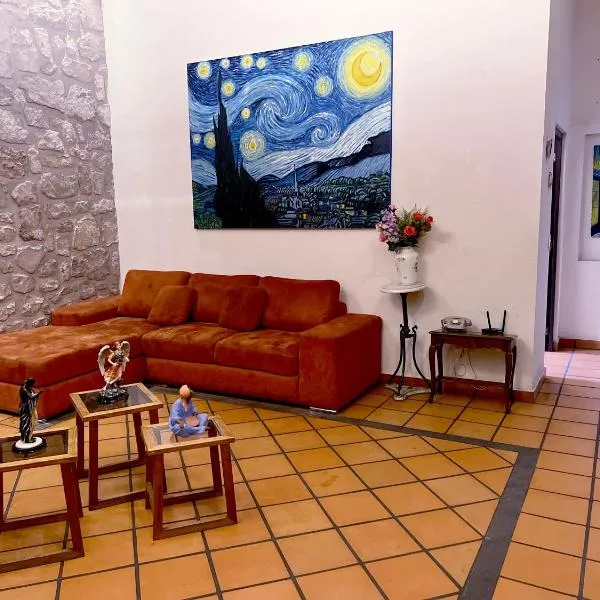 Casa monarca, hotel in Morelia