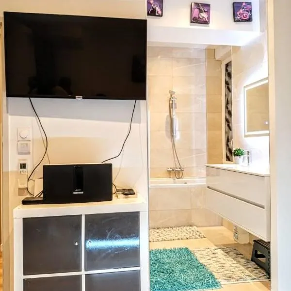 La chambre des petits voyageurs, hotel v mestu Sennecey-lès-Dijon