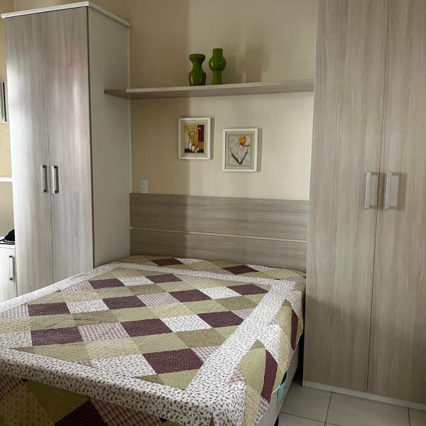 Apartamento espaçoso, a 300m da Praia do Forte - Foto 2