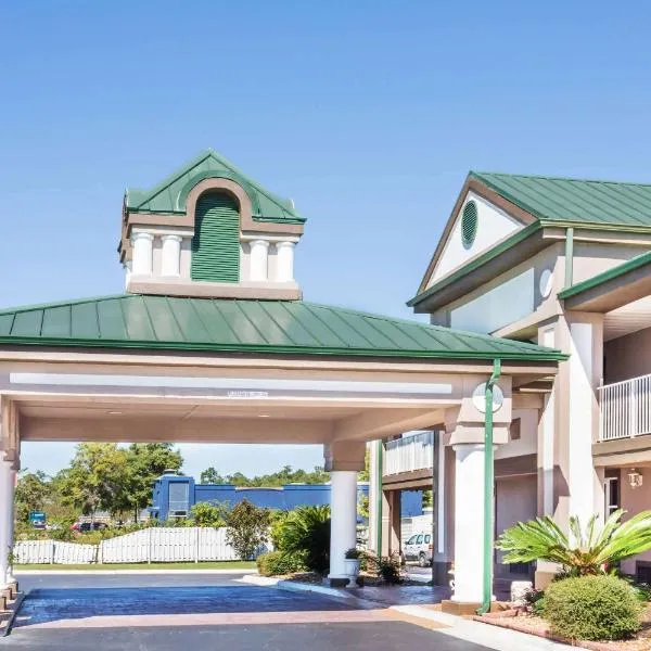 Super 8 by Wyndham Marianna, hotel in Marianna