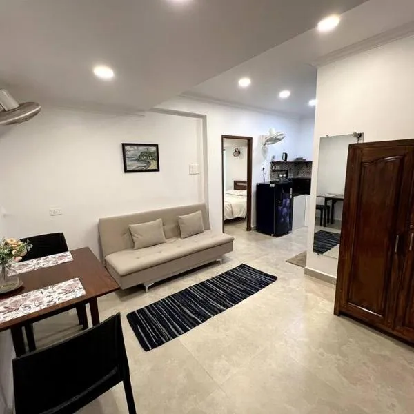 1BHK AC Apartment 500m from Cavelossim Beach-Sussegado, hotel v destinaci Cavelossim