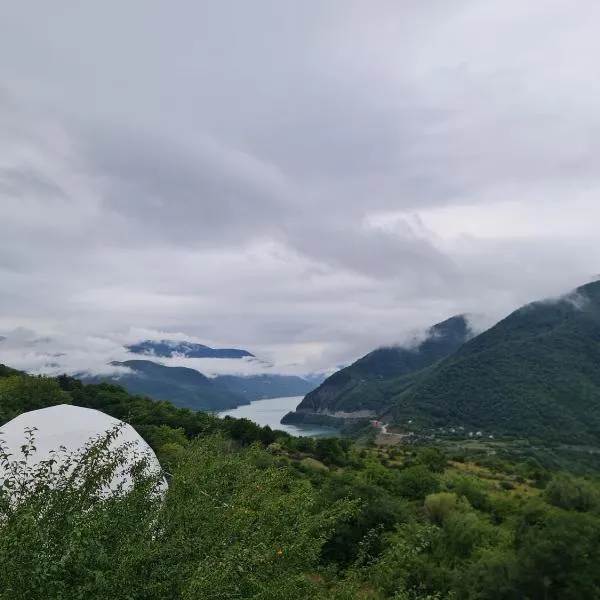 lakeviewglamp, hotel v destinaci Dushetʼi