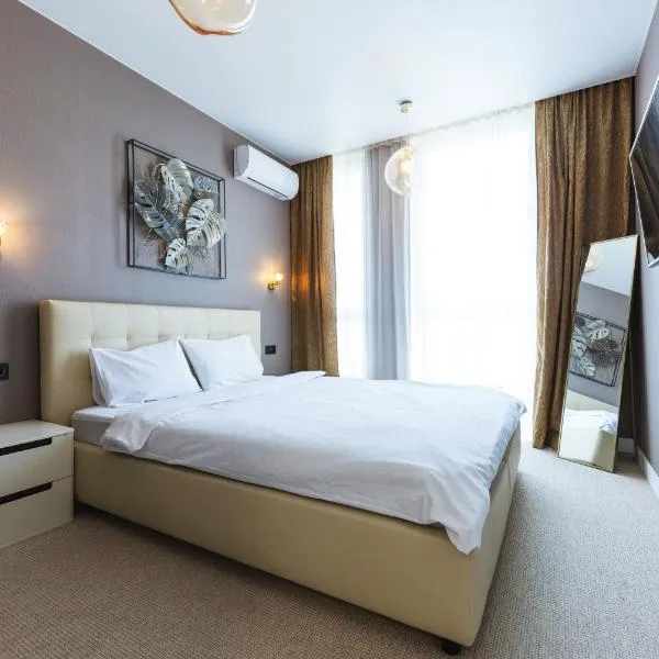 Nyvky Like Home - Файна Таун з басейном - Кв 398, hotel en Kiev