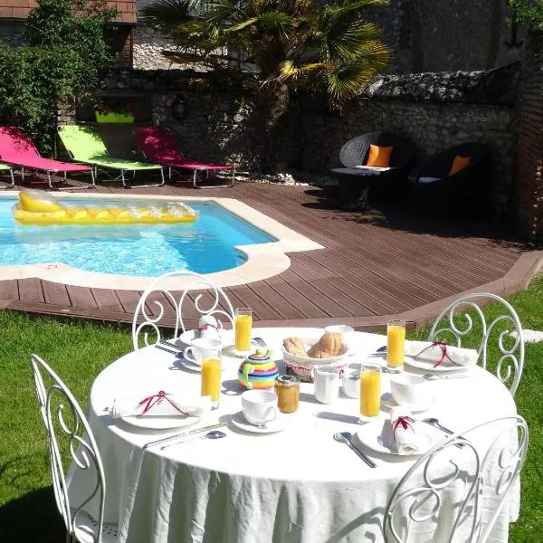Le Clos Elisa, hotel v destinaci Saint Laurent Nouan