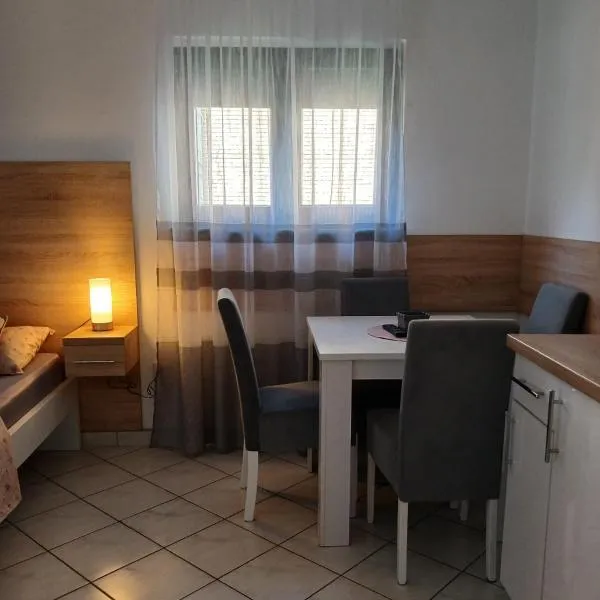 Studio Sokak centar, hotel in Soko Banja