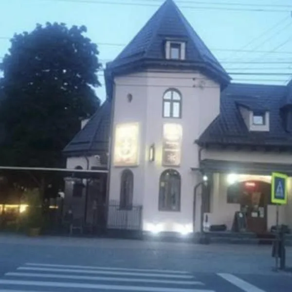 Pensiunea Farfuria plină, hotel v destinaci Buşteni
