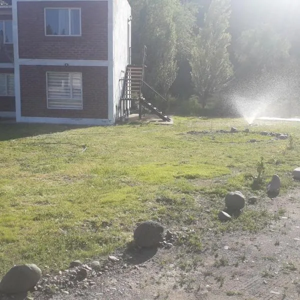 Dpto los rosales, hotell sihtkohas Los Antiguos
