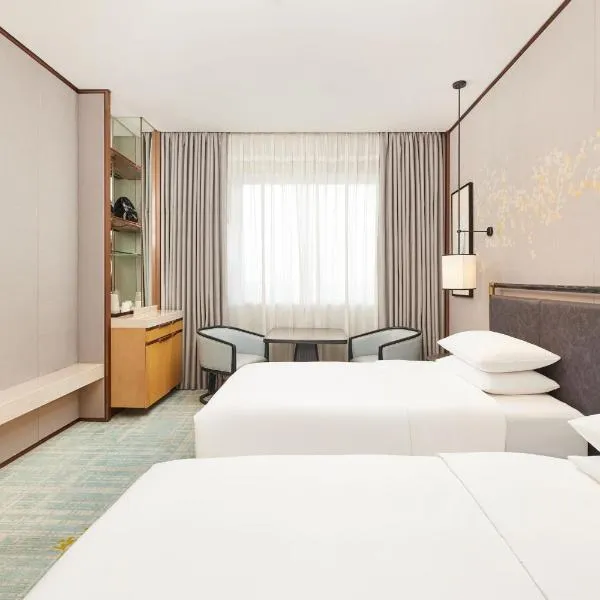 Courtyard by Marriott Yangzhou, hotel v destinaci Jang-čou