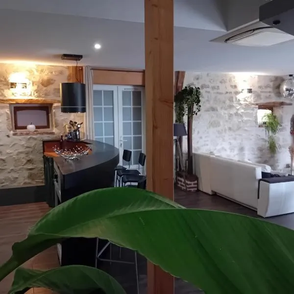 Gîte Le Bel Air, hotel in Reigny
