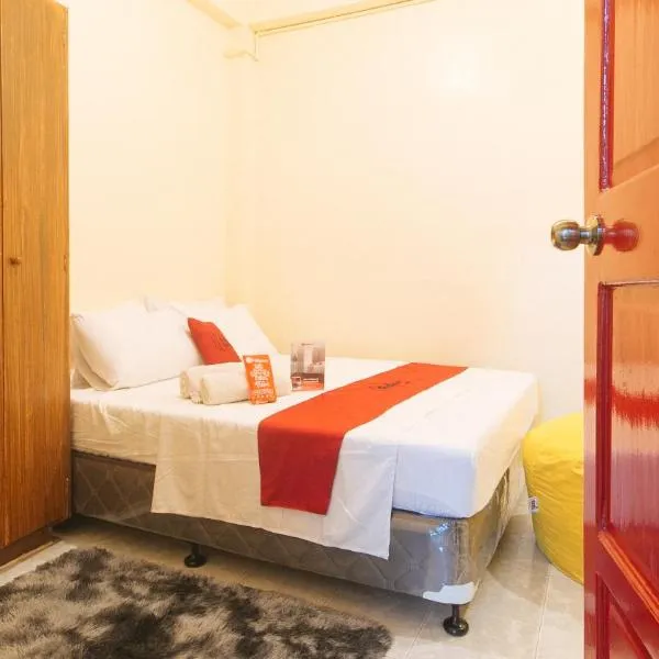 RedDoorz at V-Cloud Hills near De La Salle Dasmarinas Cavite, hotel v destinaci Dasmariñas
