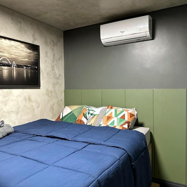 Apê térreo sem escada com Ar Cond, WiFi e banheira! - Foto 2