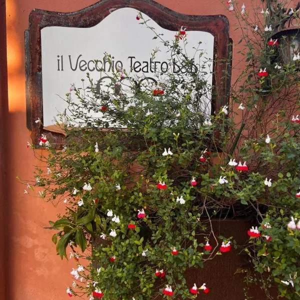 Il Vecchio Teatro, hotel v destinaci Biella