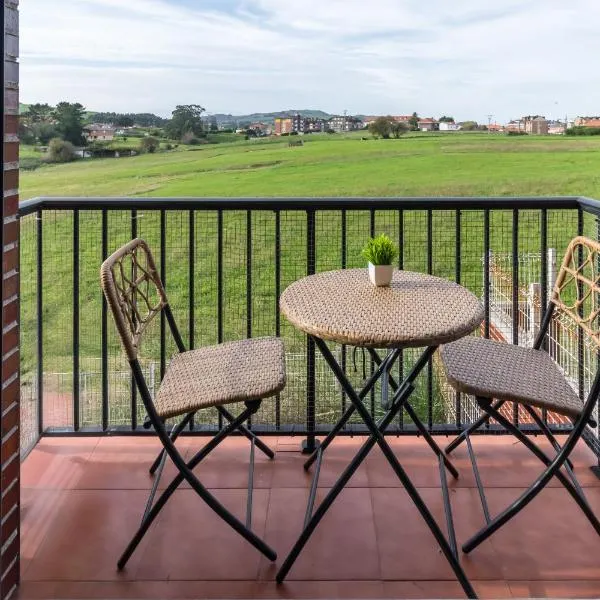 Suances mar y tierra con parking، فندق في سوانسيس