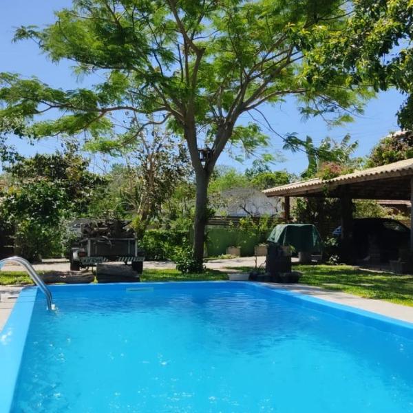 Casa para família no Rio Vermelho Piscina compartilhada