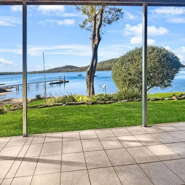 Cove House, hotel in North Arm Cove