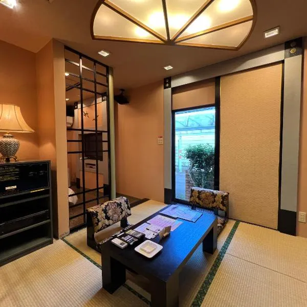 Hotel Karakonosato 唐比の里、諫早市のホテル