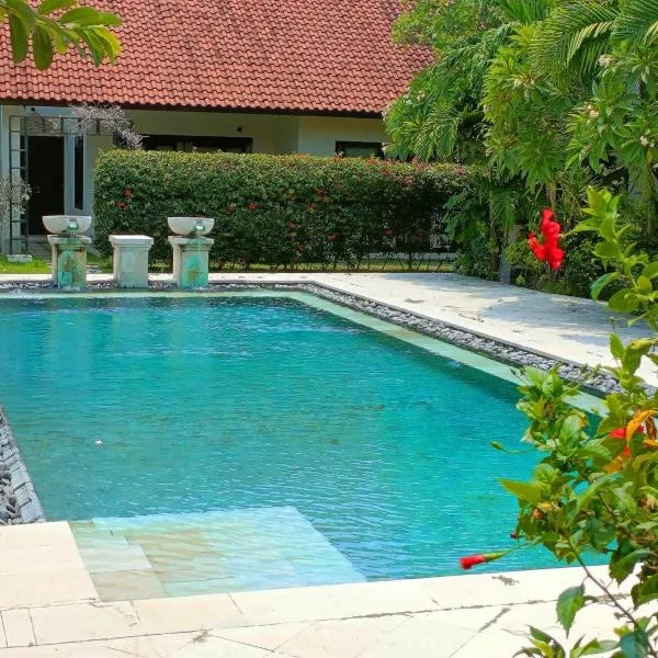 Sayang Taman Villas, hotel v destinaci Sanur
