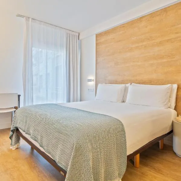 Uma Suites Ondarreta, hotel v destinaci San Sebastián