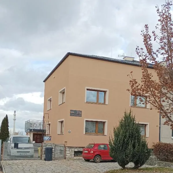 Ubytování Velký Týnec 376, hotel in Velký Týnec