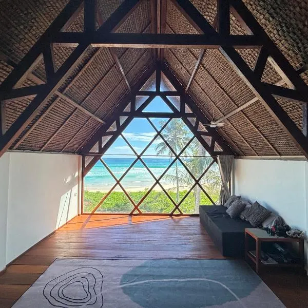 Valhalla Mentawai, hôtel à Katiet