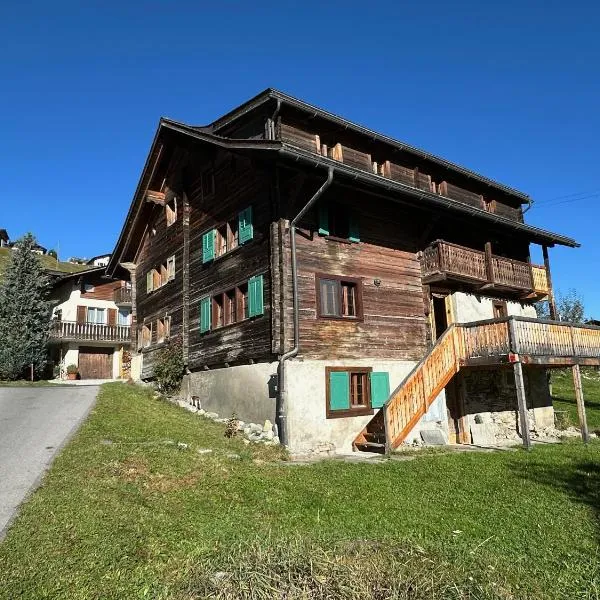 Casa Vanellus / Vignogn / Val Lumnezia / near Laax, hotel v destinaci Vignogn