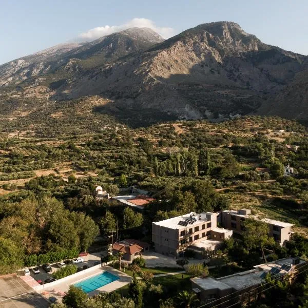 Idi Hotel, hotel v destinaci Zarós